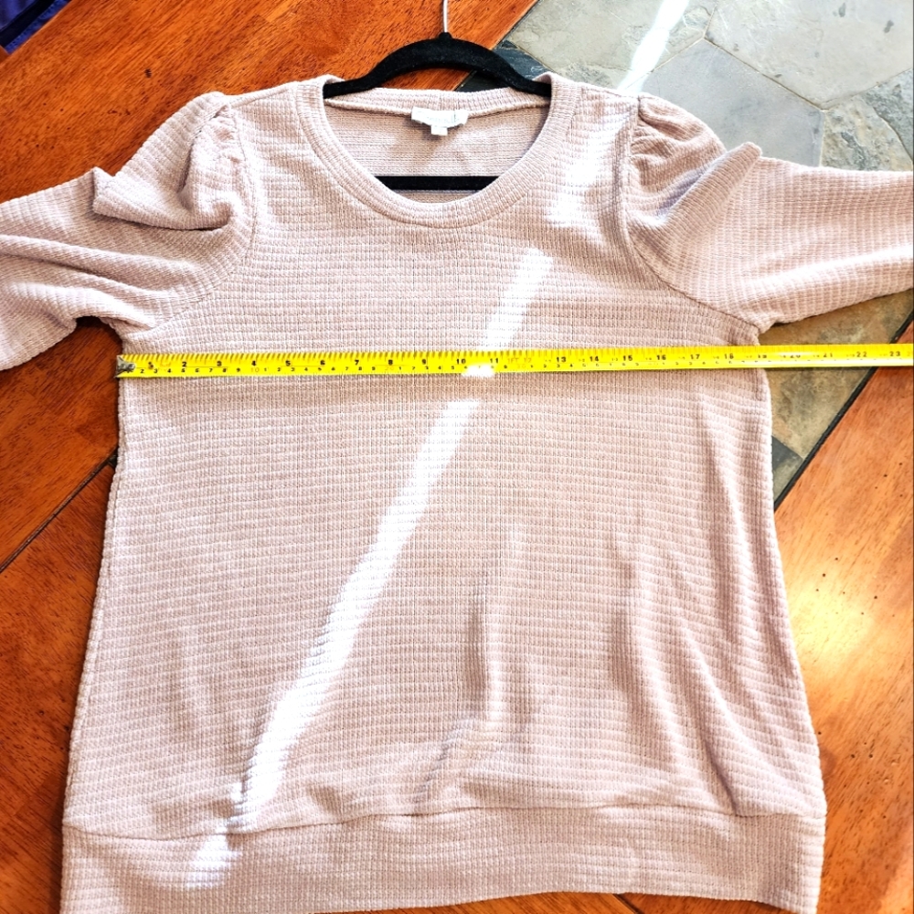 Sweater - Picture 5 of 5